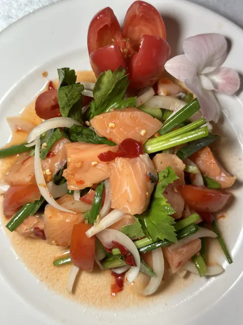 A salmon salad with vegetables